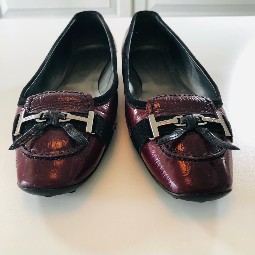 Tod’s Gommino Driving Loafers Burgundy Patent Leather 7.5 Italy - Picture 3 of 17